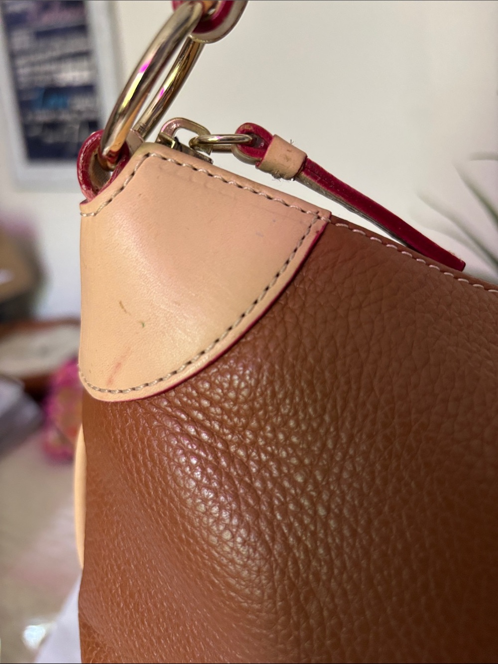 Dooney & Bourke Brown Pebbled Leather Shoulder Bag with Cream Trim - Picture 4 of 17